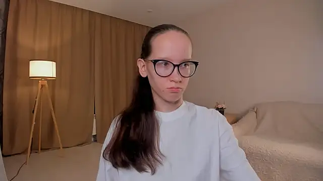 Snapshot of BettyBrowni chatting on 10-11-25, 04:05 BettyBrowni online show from 10-11-25, 04:05