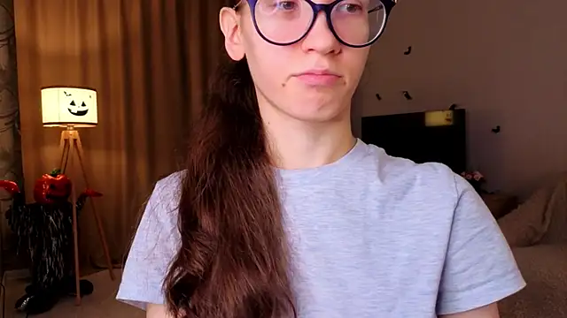 Snapshot of BettyBrowni chatting on 11-08-25, 04:07 BettyBrowni online show from 11-08-25, 04:07