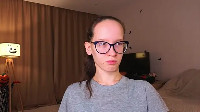 Snapshot of BettyBrowni chatting on 11-14-25, 04:06 BettyBrowni online show from 11-14-25, 04:06