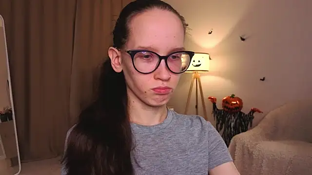 Snapshot of BettyBrowni chatting on 12-02-25, 04:13 BettyBrowni online show from 12-02-25, 04:13