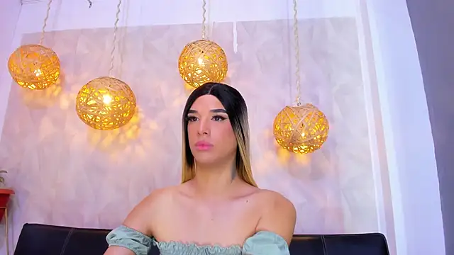 victoria aleia  online show from 01-10-25, 11:39