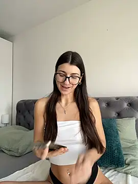 Wildberry  online show from 01-11-26, 02:33