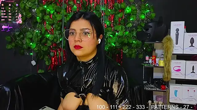 Sweett Mollyy online show from 02-11-26, 12:15