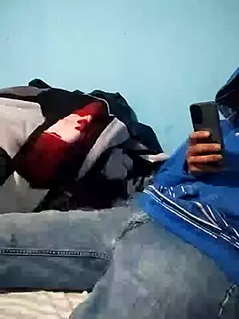 Leonul online show from 01-19-25, 01:44