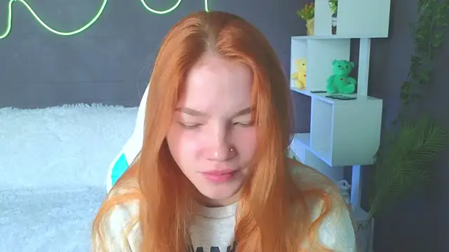 erikabrian online show from 09-10-25, 01:49