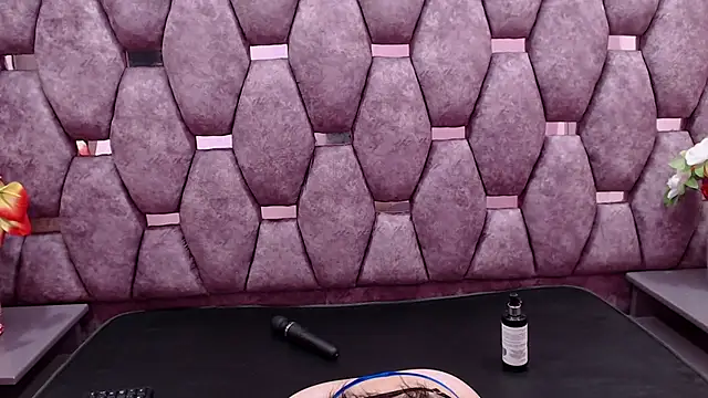 ChloeRosey online show from 03-12-25, 07:17