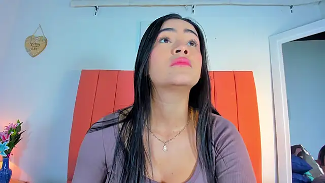Snapshot of valen_rose0 chatting on 09-09-25, 12:05 valen rose0 online show from 09-09-25, 12:05