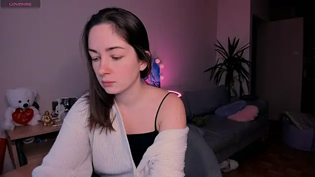 Snapshot of cClandesTina chatting on 12-04-24, 02:04 cClandesTina online show from 12-04-24, 02:04