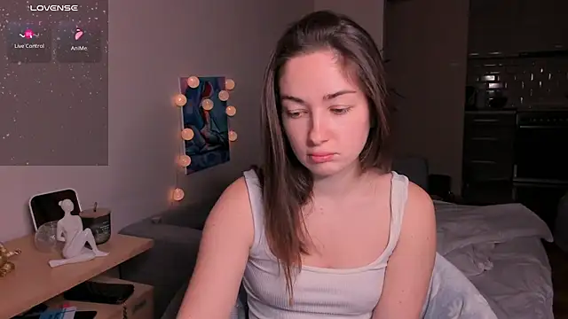 Snapshot of cClandesTina chatting on 12-31-24, 12:54 cClandesTina online show from 12-31-24, 12:54