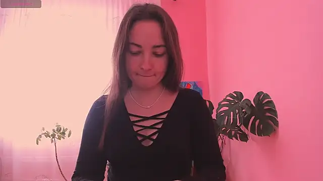 Snapshot of cClandesTina chatting on 03-19-25, 11:06 cClandesTina online show from 03-19-25, 11:06