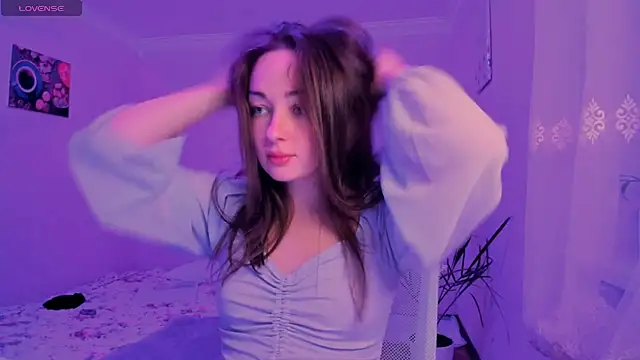 Snapshot of cClandesTina chatting on 09-29-25, 06:46 cClandesTina online show from 09-29-25, 06:46