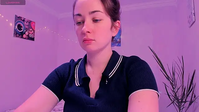 Snapshot of cClandesTina chatting on 10-03-25, 10:29 cClandesTina online show from 10-03-25, 10:29