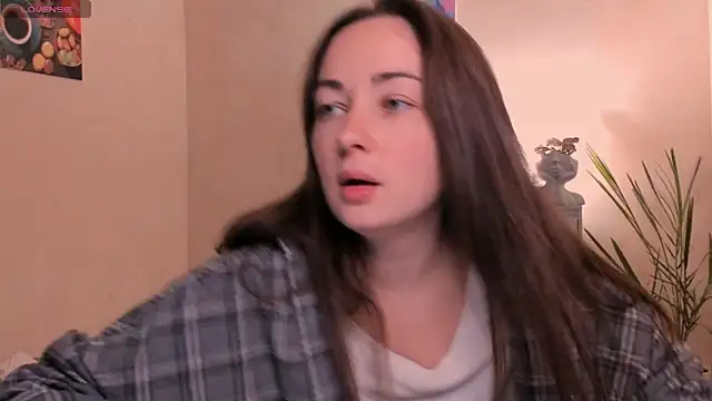 Snapshot of cClandesTina chatting on 10-25-25, 07:41 cClandesTina online show from 10-25-25, 07:41