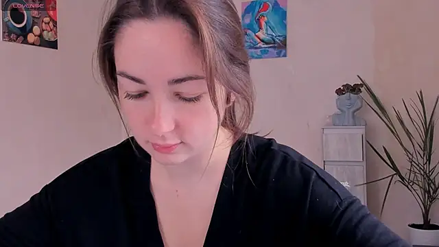 Snapshot of cClandesTina chatting on 10-26-25, 09:15 cClandesTina online show from 10-26-25, 09:15