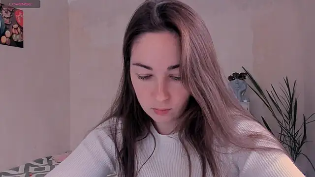 Snapshot of cClandesTina chatting on 10-28-25, 12:30 cClandesTina online show from 10-28-25, 12:30