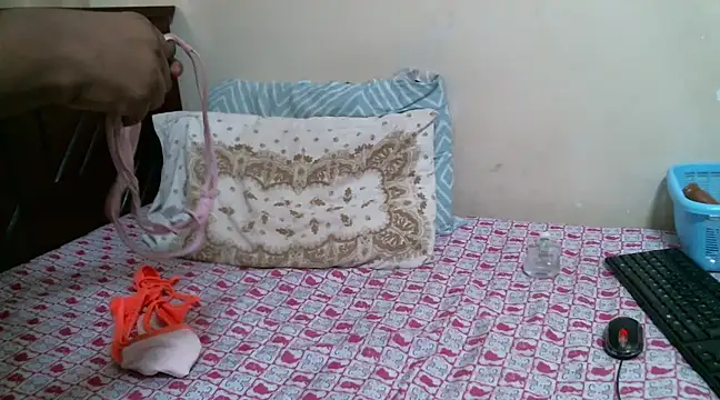 glam mish online show from 03-21-25, 02:40