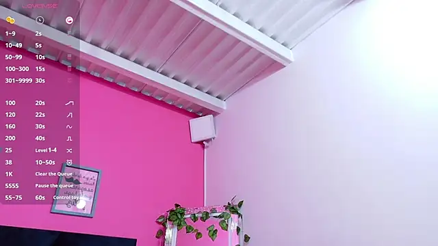 littleebluee online show from 09-27-25, 03:00