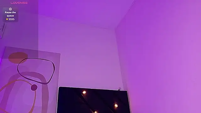 littleebluee online show from 07-09-26, 07:40