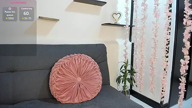 Snapshot of on_tefa chatting on 01-26-25, 11:39 on tefa online show from 01-26-25, 11:39