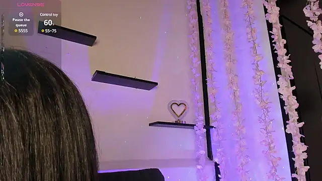 Snapshot of on_tefa chatting on 01-31-25, 01:43 on tefa online show from 01-31-25, 01:43