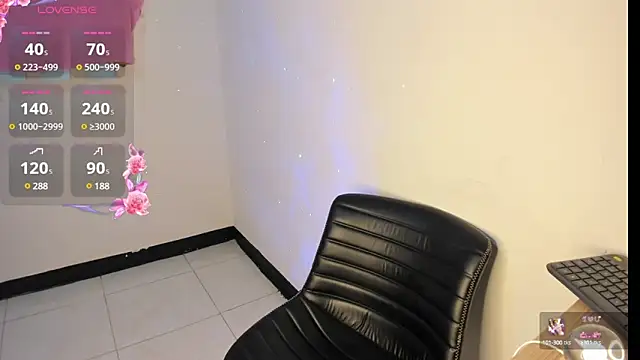 Snapshot of on_tefa chatting on 02-09-25, 01:33 on tefa online show from 02-09-25, 01:33