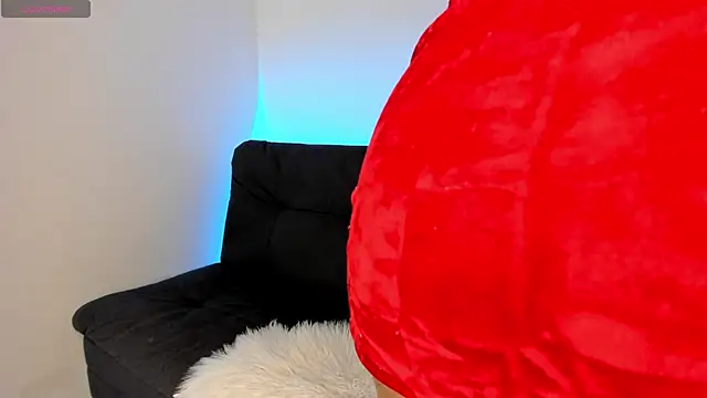 Snapshot of on_tefa chatting on 03-18-25, 10:04 on tefa online show from 03-18-25, 10:04