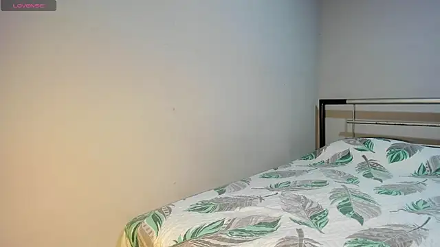 Snapshot of on_tefa chatting on 11-15-25, 04:14 on tefa online show from 11-15-25, 04:14