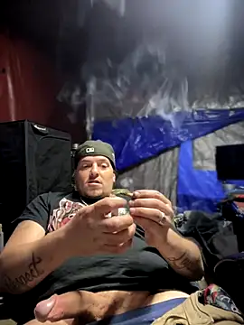 joeycbigcock online show from 11-24-25, 09:03