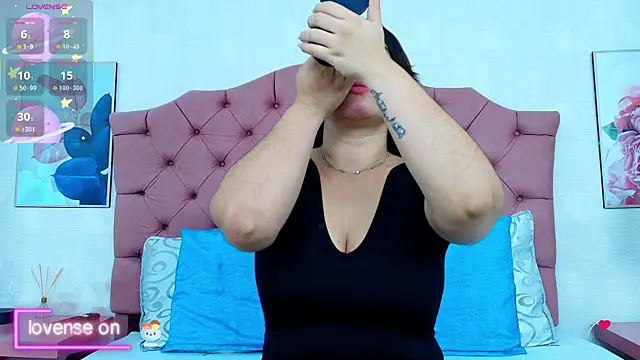 ThyaraJhons online show from 11-19-25, 12:16