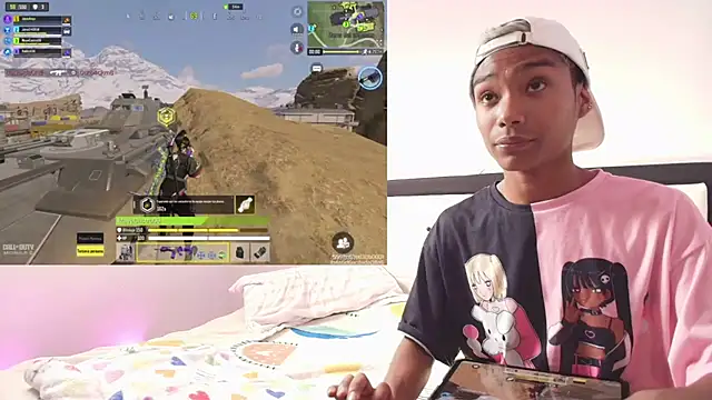 Snapshot of alejo_cute chatting on 01-22-25, 02:03 alejo cute online show from 01-22-25, 02:03