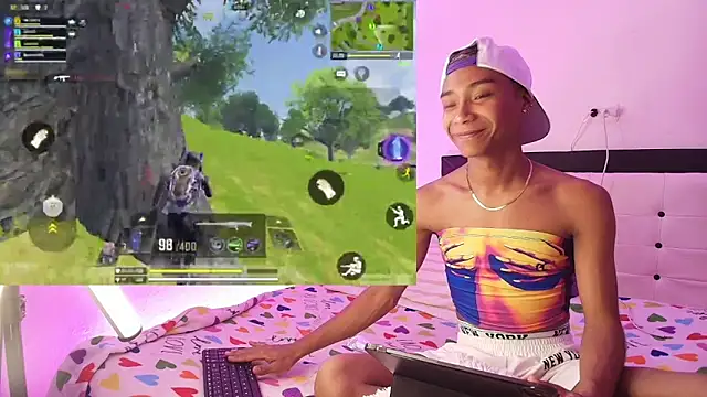 Snapshot of alejo_cute chatting on 01-26-25, 09:07 alejo cute online show from 01-26-25, 09:07