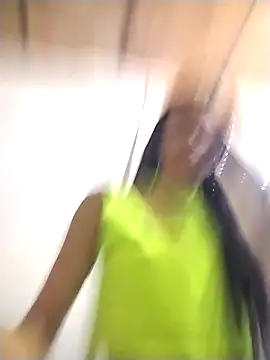 Snapshot of The-quee22 chatting on 09-13-25, 06:51 The-quee22 online show from 09-13-25, 06:51