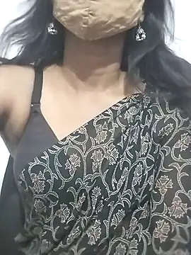 Snapshot of Triveni-Lovely chatting on 06-04-26, 04:46 Triveni-Lovely online show from 06-04-26, 04:46