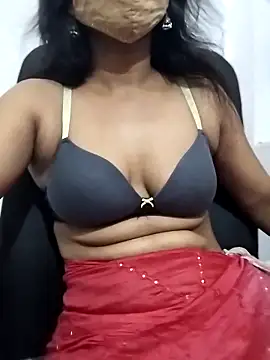 Snapshot of Triveni-Lovely chatting on 06-05-26, 06:52 Triveni-Lovely online show from 06-05-26, 06:52