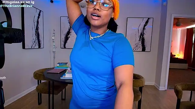 Snapshot of BriannaBrave chatting on 02-28-26, 07:59 BriannaBrave online show from 02-28-26, 07:59