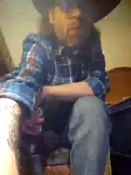 Snapshot of Geaux_Again chatting on 01-10-25, 03:29 Geaux Again online show from 01-10-25, 03:29