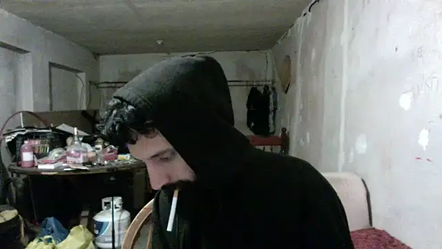 Snapshot of LoretoMx chatting on 11-05-25, 05:18 LoretoMx online show from 11-05-25, 05:18