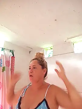 natally ross21 online show from 10-18-25, 11:44