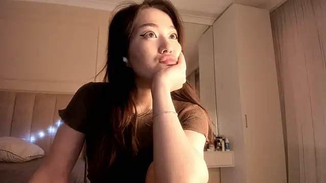 Snapshot of melissa_yamazaki chatting on 11-21-25, 05:28 melissa yamazaki online show from 11-21-25, 05:28