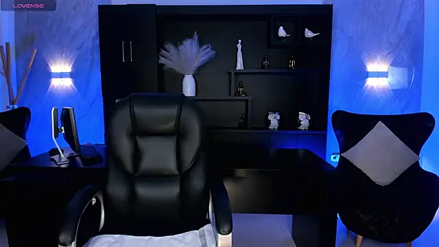 Snapshot of SamanthaKlein_ chatting on 01-10-25, 03:29 SamanthaKlein online show from 01-10-25, 03:29