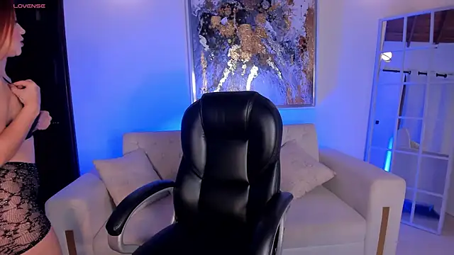 Snapshot of SamanthaKlein_ chatting on 02-08-25, 04:14 SamanthaKlein online show from 02-08-25, 04:14