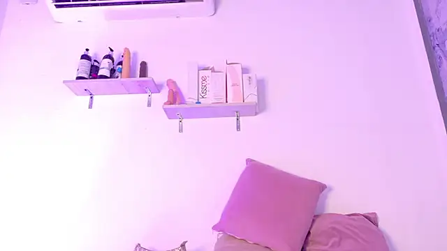 Kim Baker1 online show from 10-17-25, 08:55