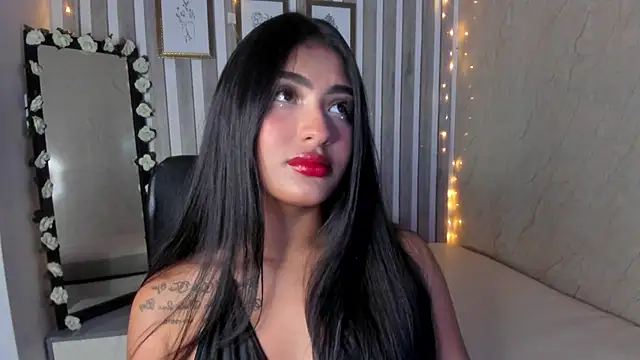 Snapshot of sabrinahimss chatting on 03-05-25, 08:42 sabrinahimss online show from 03-05-25, 08:42