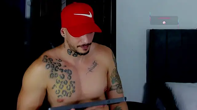 Snapshot of RickG_Oficial chatting on 05-23-26, 10:47 RickG Oficial online show from 05-23-26, 10:47