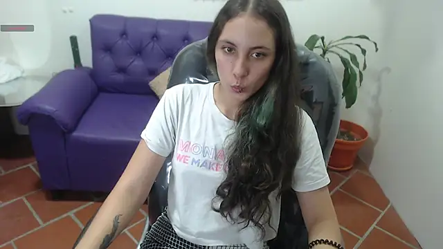 Snapshot of xlunna chatting on 12-02-24, 07:38 xlunna online show from 12-02-24, 07:38