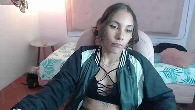 Snapshot of xlunna chatting on 02-09-25, 01:14 xlunna online show from 02-09-25, 01:14