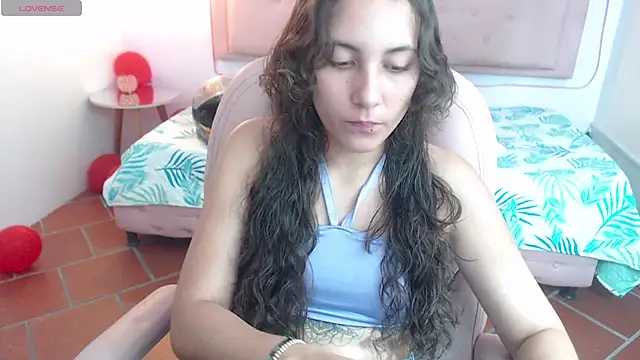 Snapshot of xlunna chatting on 02-19-25, 08:41 xlunna online show from 02-19-25, 08:41