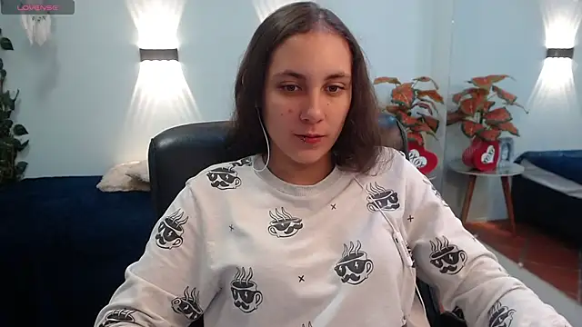 Snapshot of xlunna chatting on 10-18-25, 02:29 xlunna online show from 10-18-25, 02:29
