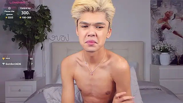 Felix Rey online show from 03-05-25, 07:06