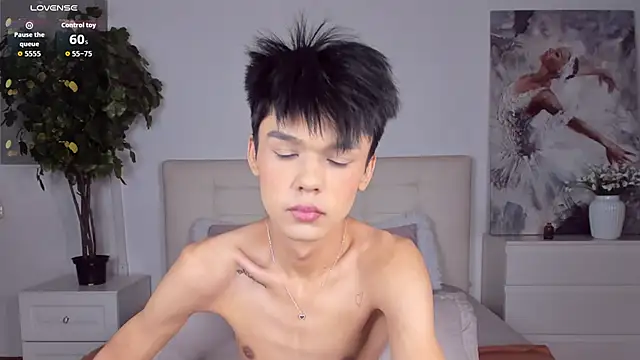 Snapshot of Felix_Rey chatting on 03-04-26, 02:12 Felix Rey online show from 03-04-26, 02:12